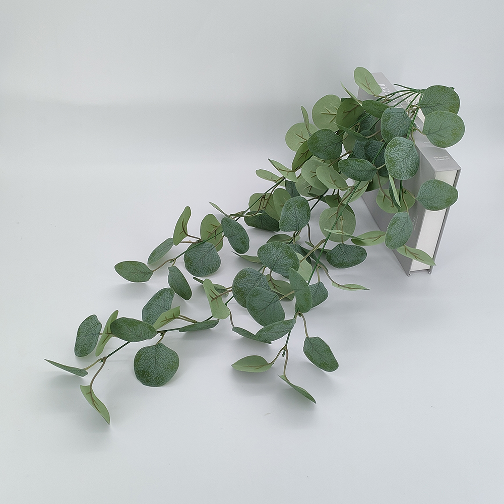 Grosir 70 cm gantung karangan bunga daun eukaliptus buatan, daun eucalyptus buatan swag untuk hiasan dinding, produsen daun sutra cina-Sunyfar Bunga Buatan, Pabrik China, Pemasok, Produsen, Grosir