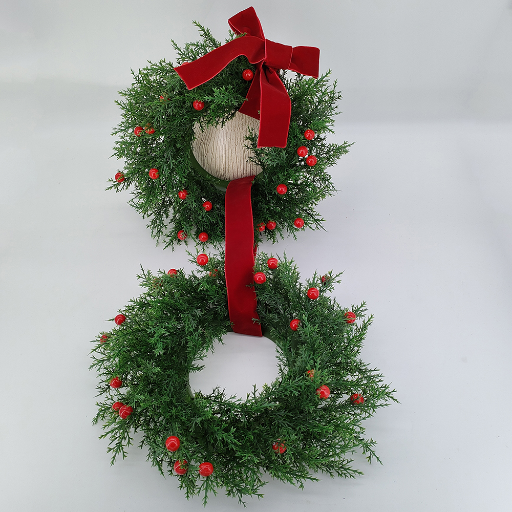 engros 33 cm hængende juledobbelt kranse med røde bær, julefløjlssløjfe og knude, kunstig krans fra Kina til feriedekoration-Sunyfar kunstige blomster, Kina fabrik, leverandør, producent, grossist