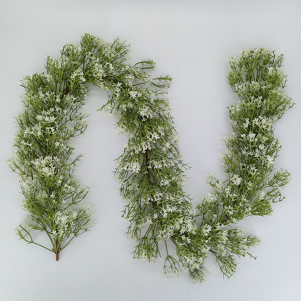 Kina engros 135 cm kunstige hængende planter til udendørs, kunstig efterårshængende swag, kunstig vinguirlande til juledekoration-Sunyfar kunstige blomster, Kina fabrik, leverandør, producent, grossist