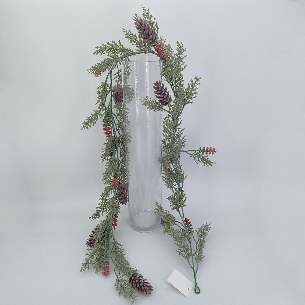 Wholesale Christmas garland with red berries and pinecones, winter artificial greenery garland,  Christmas pine garland decoration, artificial cypress garland for holiday mantel fireplace centerpiece-Sunyfar Artificial Flowers,China Factory,Supplier,Manufacturer,Wholesaler