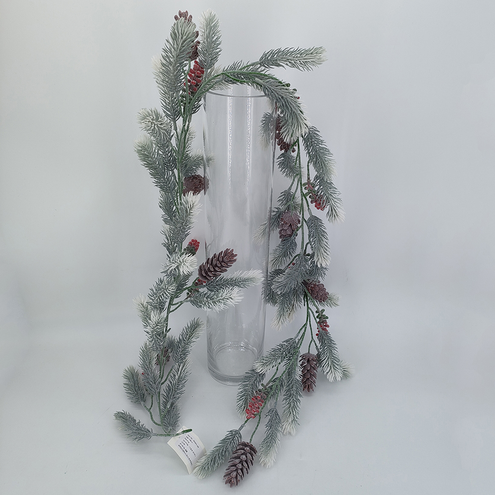 Wholesale Christmas garland with red berries and pinecones, winter artificial greenery garland, Christmas pine garland decoration, artificial cypress garland for holiday mantel fireplace centerpiece-Sunyfar Artificial Flowers,China Factory,Supplier,Manufacturer,Wholesaler