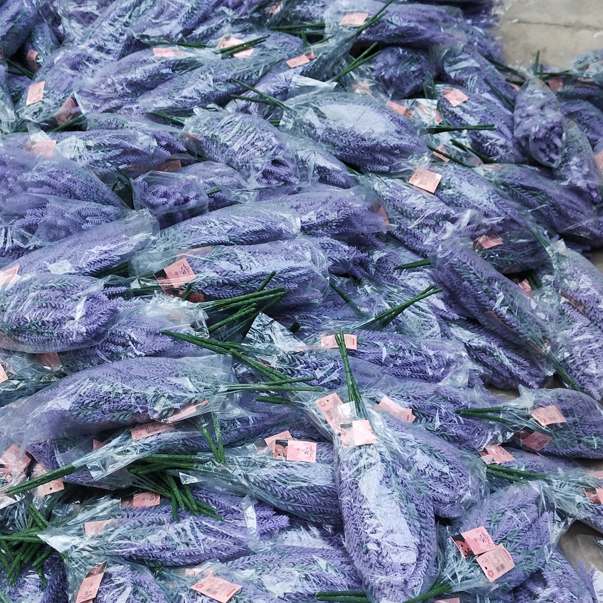 China artificial lavender flower factory, plastic lavender stem, wholesale fake flower supplier-Sunyfar Artificial Flowers,China Factory,Supplier,Manufacturer,Wholesaler