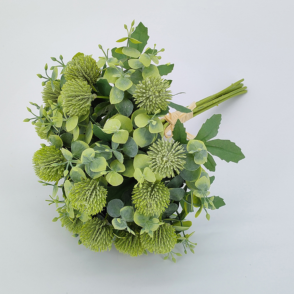 Veleprodajni umetni zeleni šopek s kroglicami Echinop in evkaliptusom, ročno izdelano držalo, vaza za dekoracijo doma, praznična poročna dekoracija, nova kolekcija cvetja-umetne rože Sunyfar, tovarna na Kitajskem, dobavitelj, proizvajalec, veletrgovec