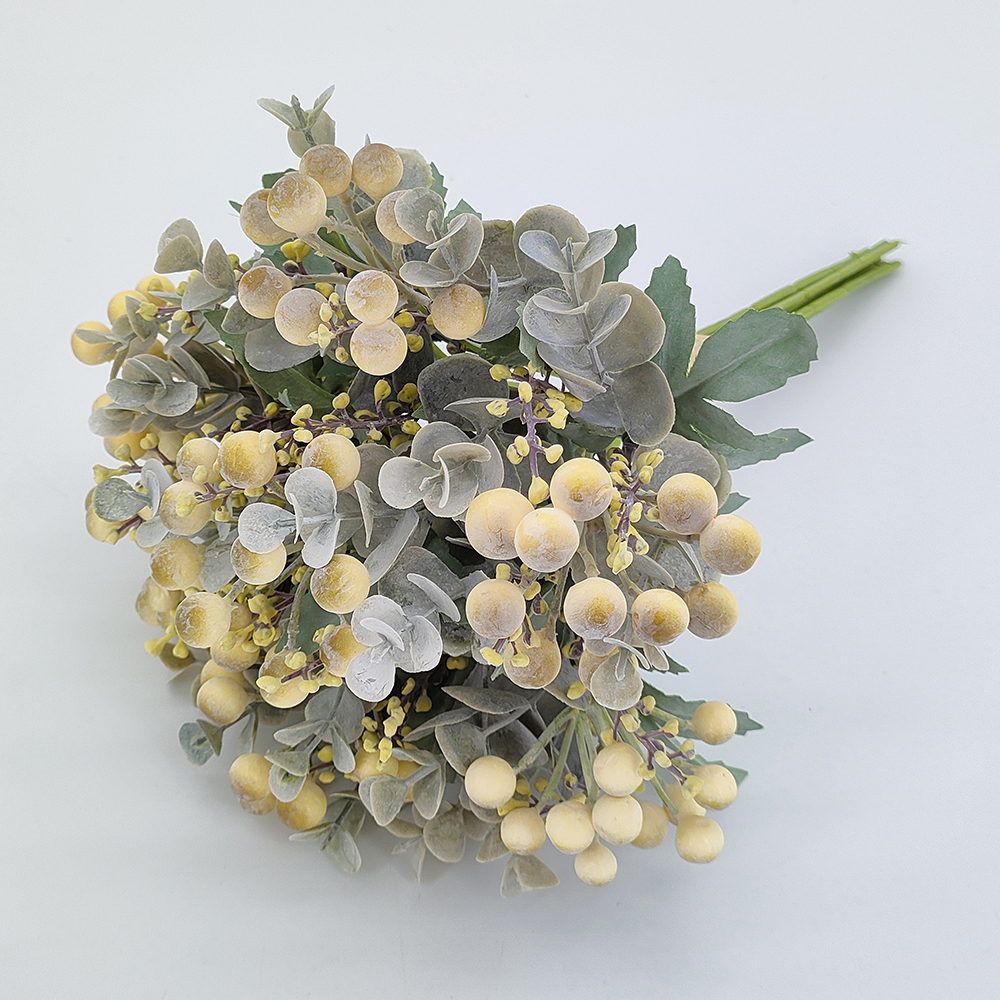 Wholesale autumn artificial eucalyptus stems with white berries, Christmas berry flower bouquets with eucalyptus, Christmas decoration flower, wedding bridal bouquets, China Christmas flower factory-Sunyfar Artificial Flowers,China Factory,Supplier,Manufacturer,Wholesaler